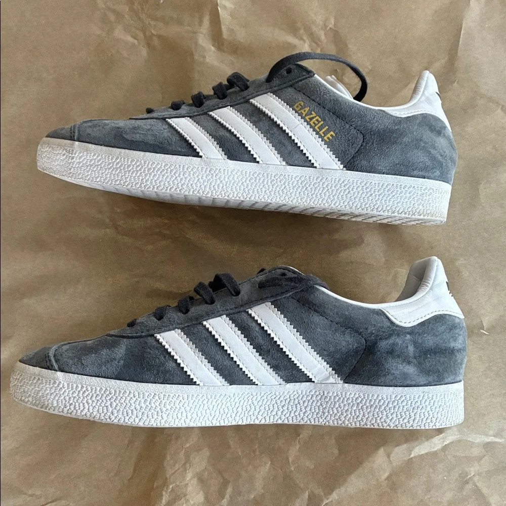 adidas classic timeless